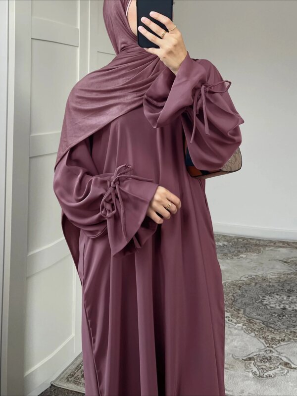 Robe musulmane élégante à lacets – Style Abaya Jalabiya 2025 – Image 5