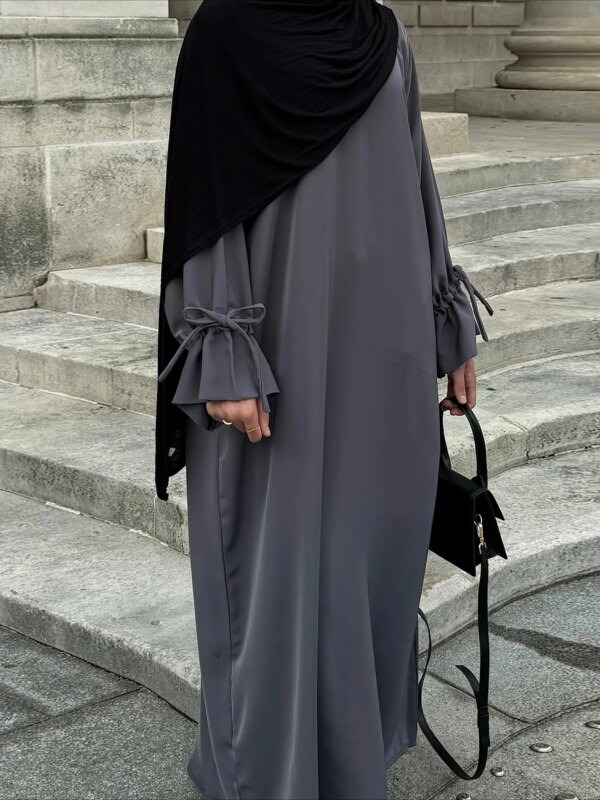 Robe musulmane élégante à lacets – Style Abaya Jalabiya 2025 – Image 4