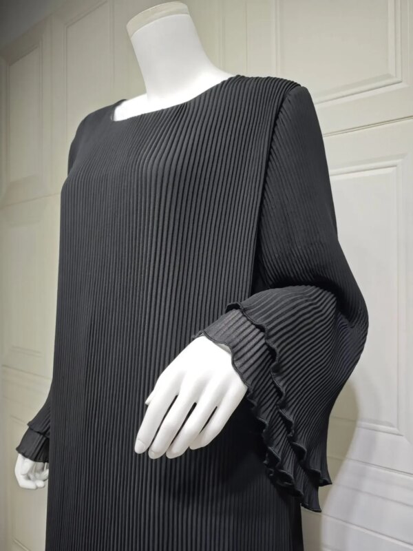 Robe Musulmane Eid à Manches Évasées – Élégance Orientale Moderne – Image 6