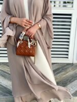 Robe modeste longue à taille nouée – Ensemble élégant avec hijab et manteau – Image 2