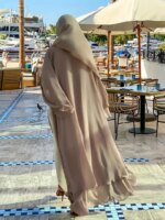 Robe modeste longue à taille nouée – Ensemble élégant avec hijab et manteau – Image 3
