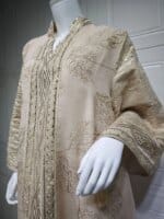 Abaya brodé avec détails dorés – Image 6