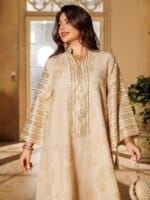 Abaya brodé avec détails dorés – Image 4