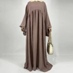 Abaya Jazz crêpe à manches ballon, fond large, ample – Image 3