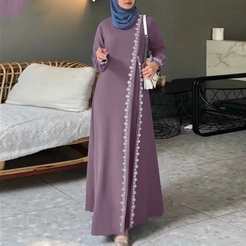 Robe dentelle longue élégante Ramadan luxe pudique