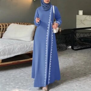 Robe dentelle longue élégante Ramadan luxe pudique