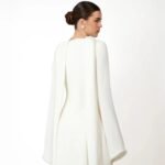 Abaya Modeste Élégante de Dubaï avec Hijab – Luxe Islamique Femme pour Ramadan & Eid – Image 5