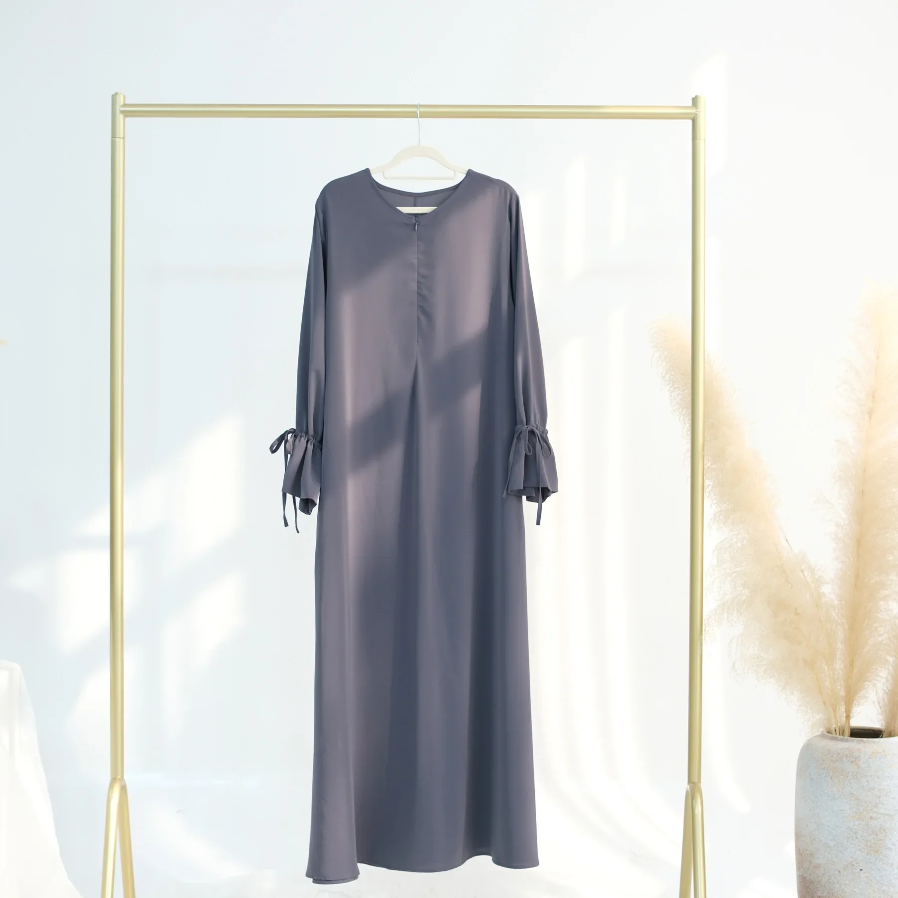 Gris foncé