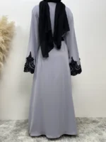 Abaya longue en dentelle avec hijab pour femme musulmane élégante et pudique luxe – Image 5