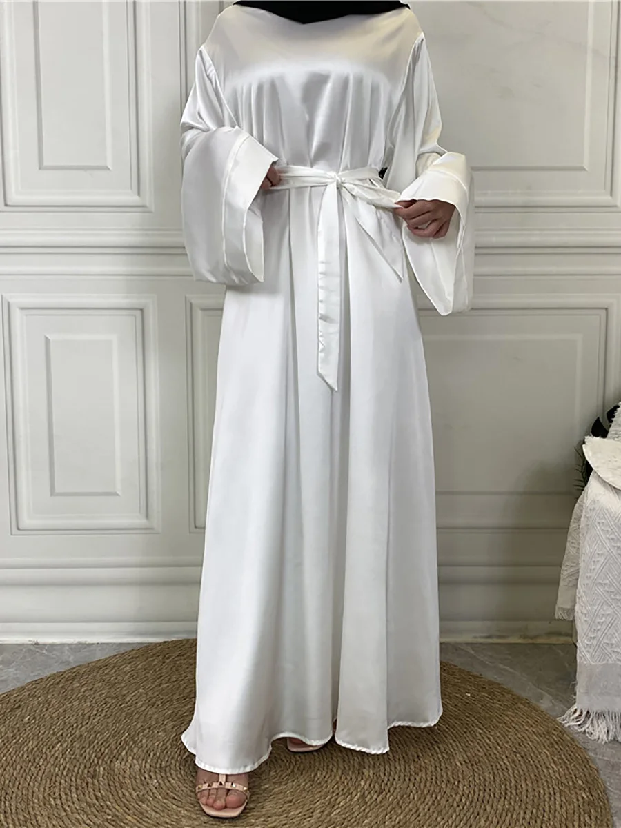 White With lining
