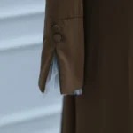 Abaya raffinée avec dentelle et ceinture élégante – Image 8