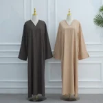 Abaya rayée col V fluide élégante pour femme pudique – Image 2