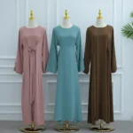 Abaya raffinée avec dentelle et ceinture élégante – Image 3